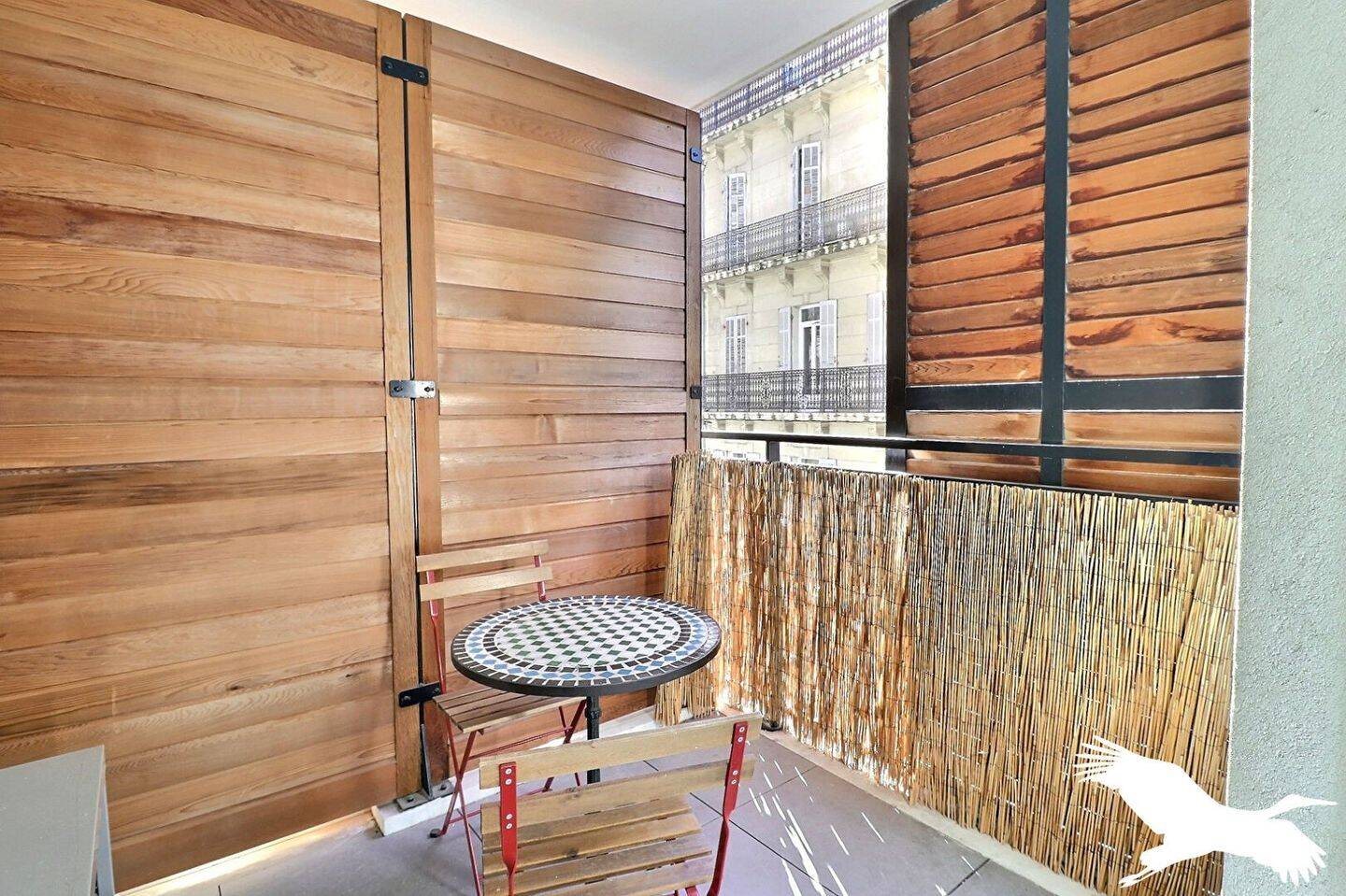 Appartement à louer, 27m², Marseille 5ème