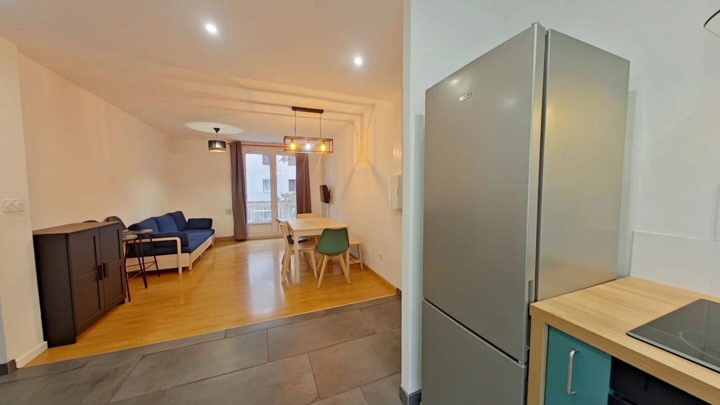 Appartement à louer, 53m², Lyon 8ème