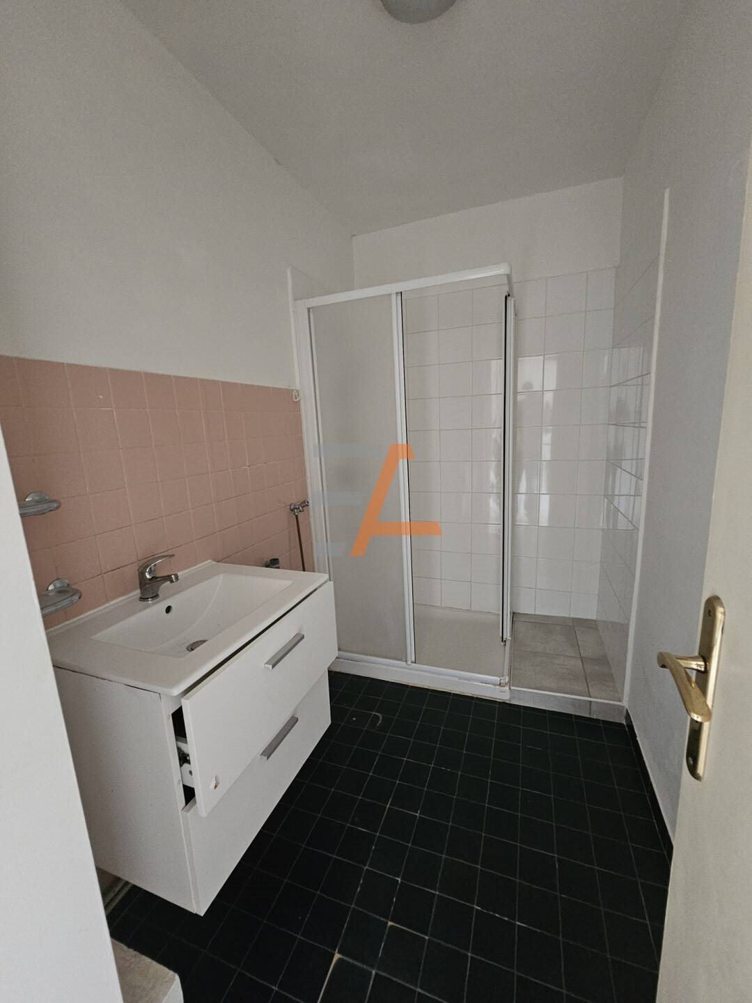 Appartement à vendre, 77m², Saint-Etienne