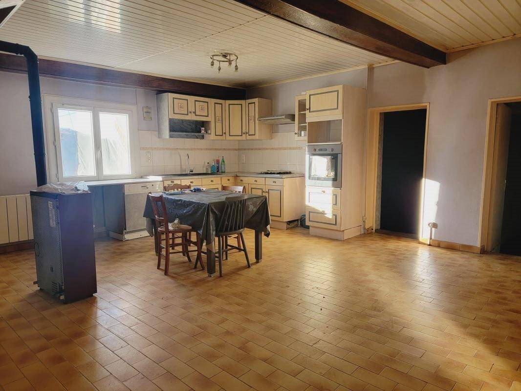 Maison à vendre, 140m², Saint-Pierre-la-Palud