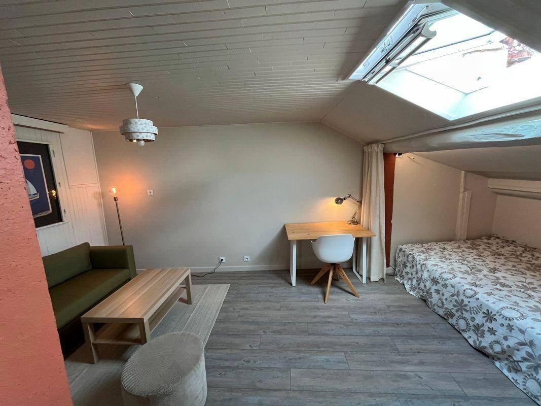 Appartement à louer, 25m², Marseille 1er