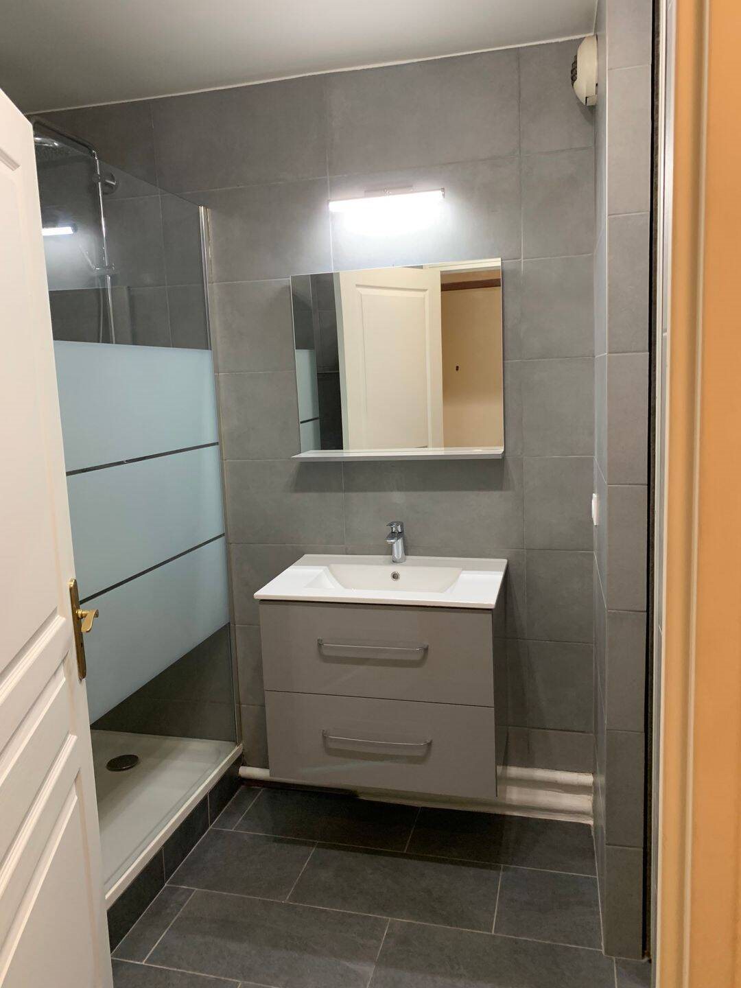 Appartement à louer, 45m², Paris 17ème