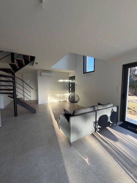 Maison à louer, 120m², Caluire-et-Cuire