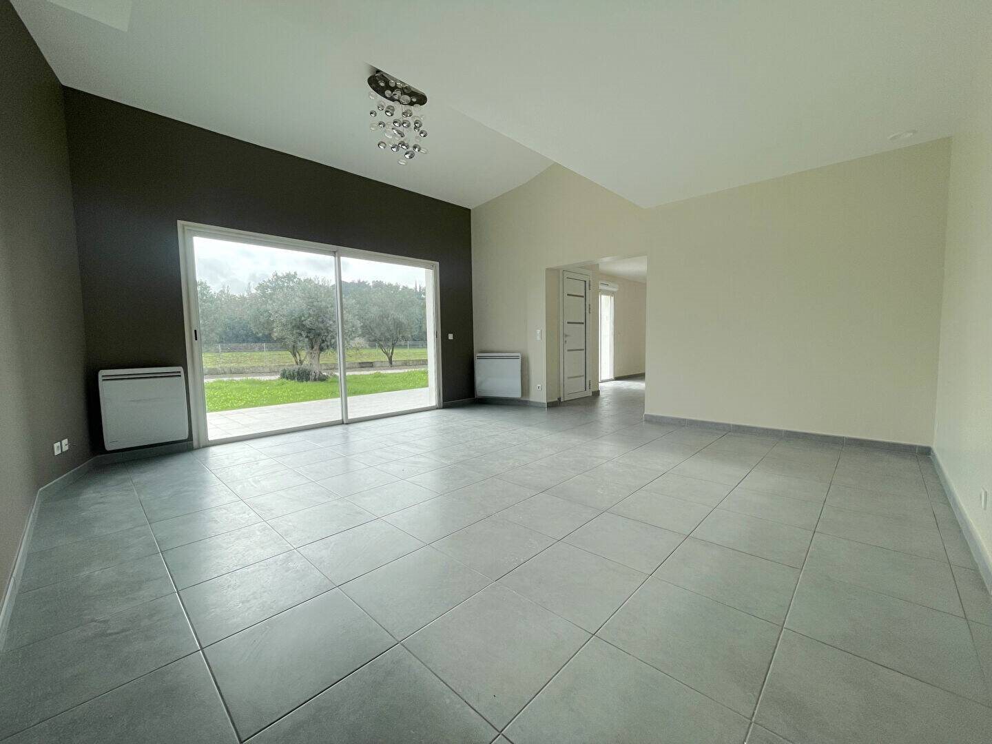 Maison à louer, 143m², Perpignan