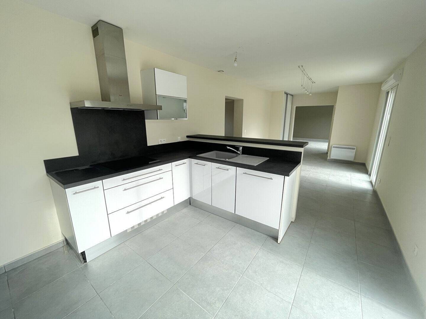 Maison à louer, 143m², Perpignan