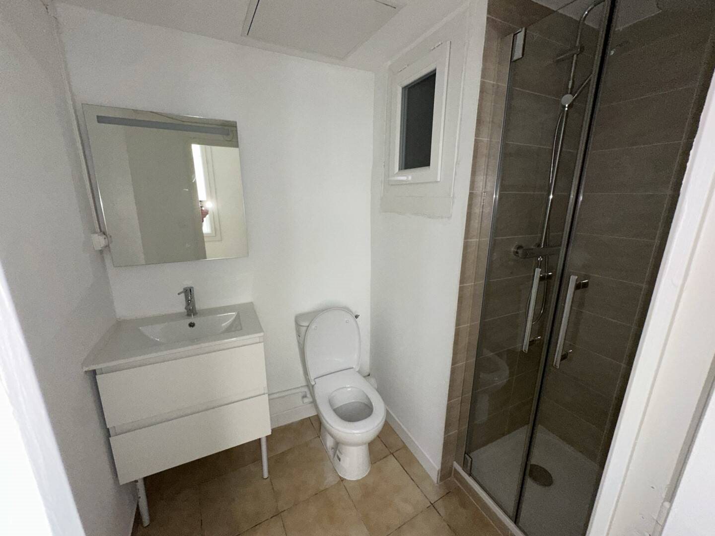 Appartement à louer, 29m², Marseille 1er