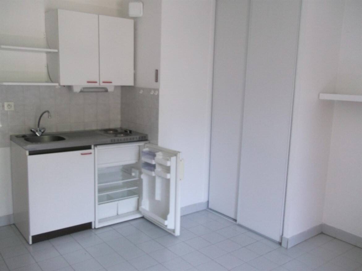 Appartement à louer, 19m², Gières