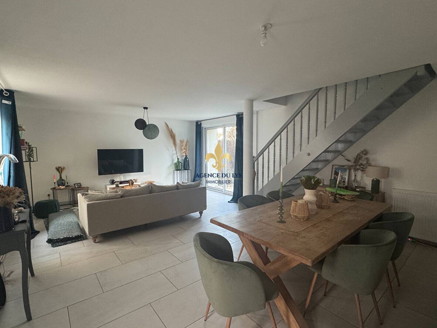 Maison à louer, 140m², Lamorlaye