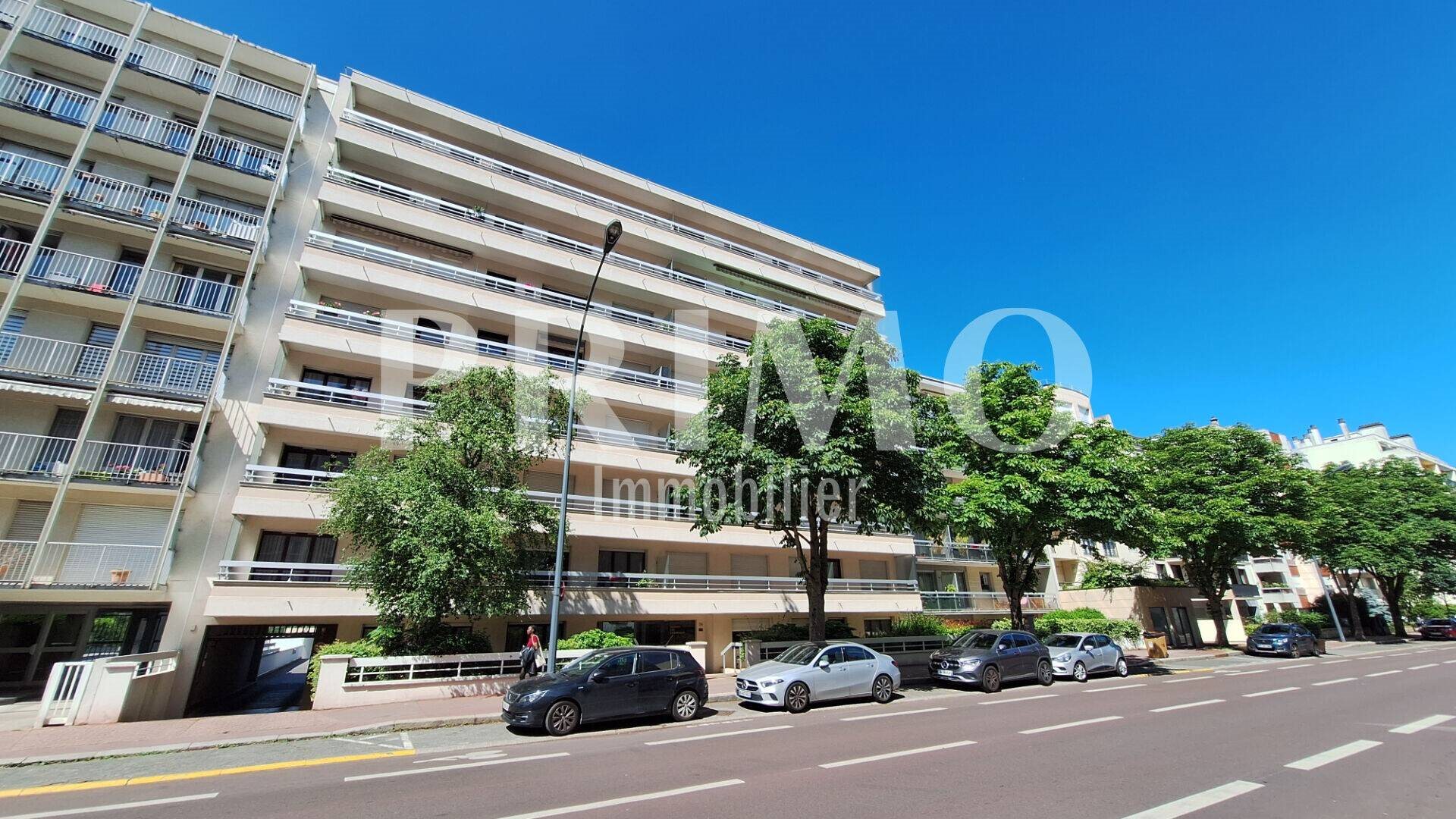 Appartement à louer, 40m², Sceaux