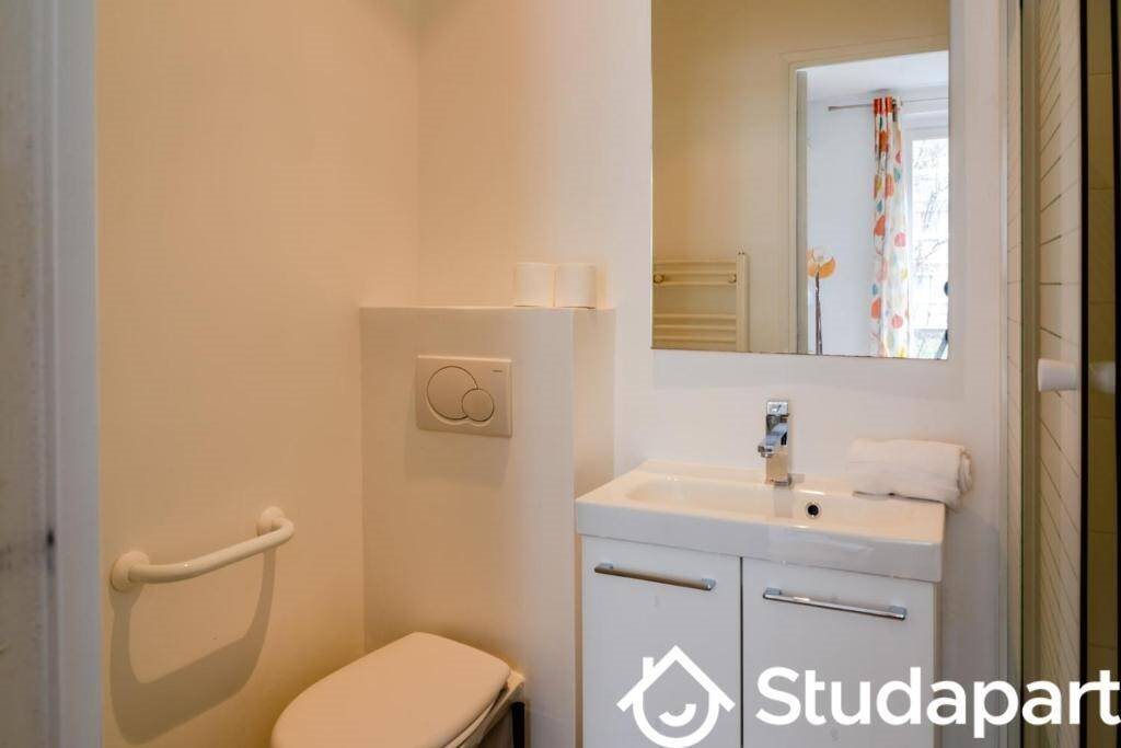 Appartement à louer, 31m², Paris 18ème