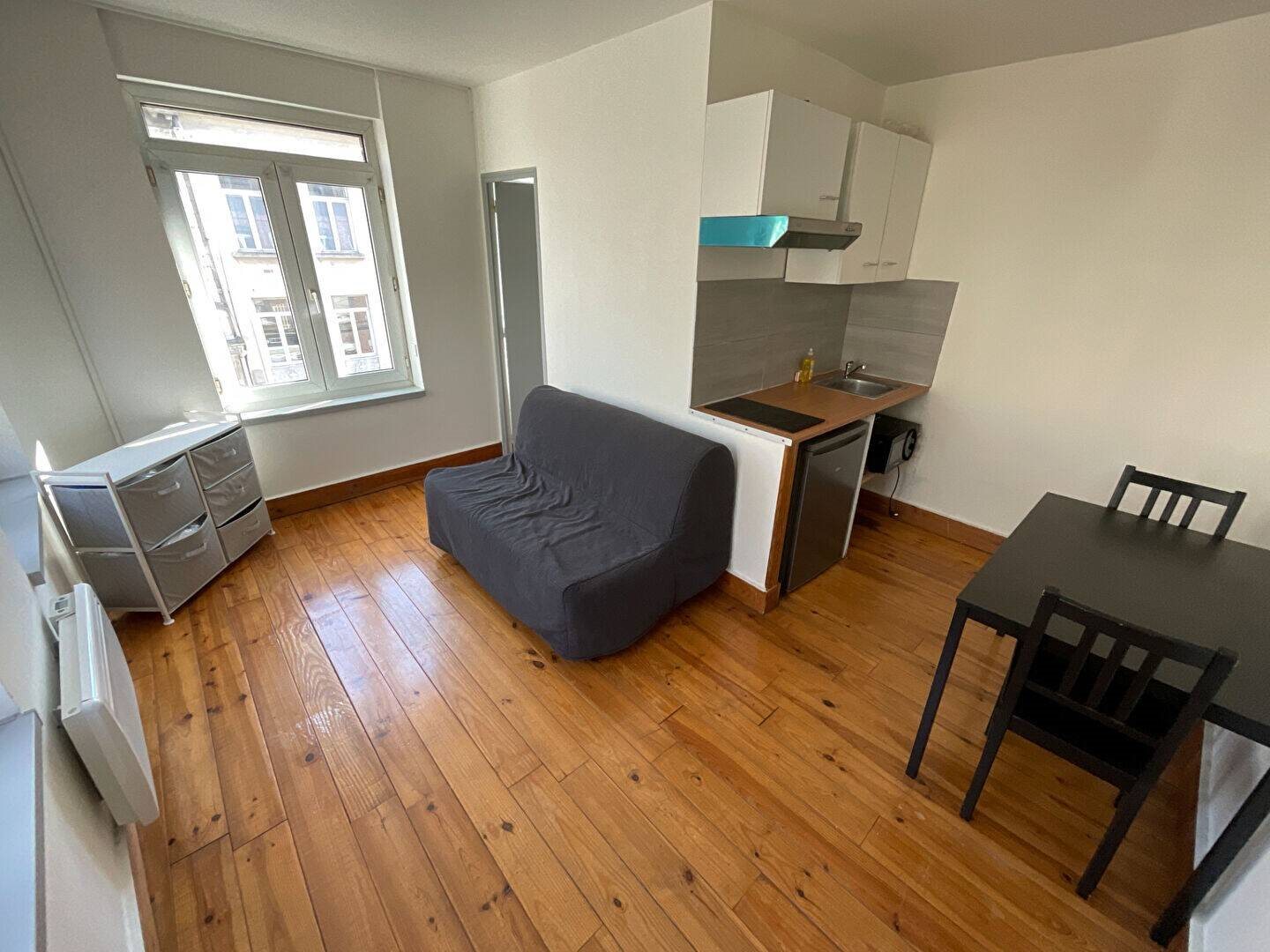 Appartement à louer, 15m², Lille