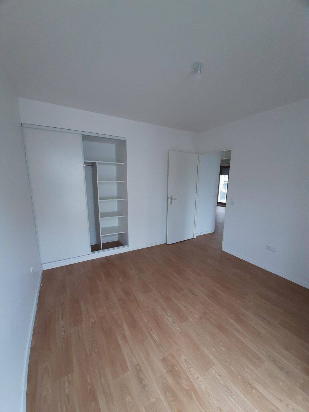 Appartement à louer, 59m², Stains