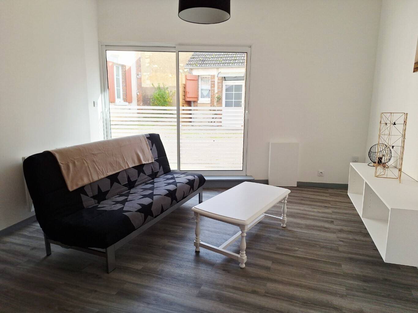 Maison à louer, 61m², Cheny