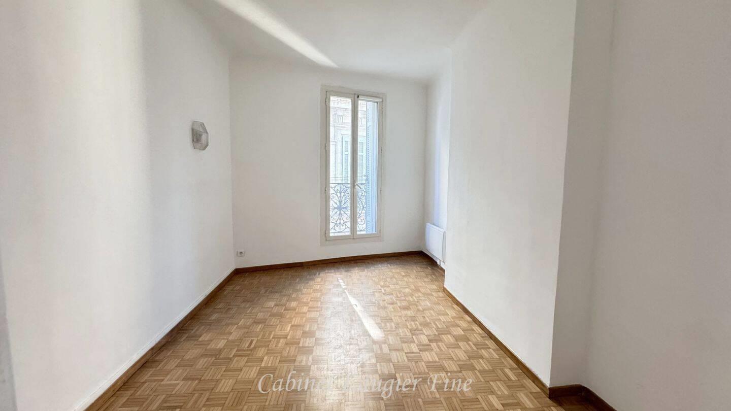 Appartement à louer, 66m², Marseille 1er