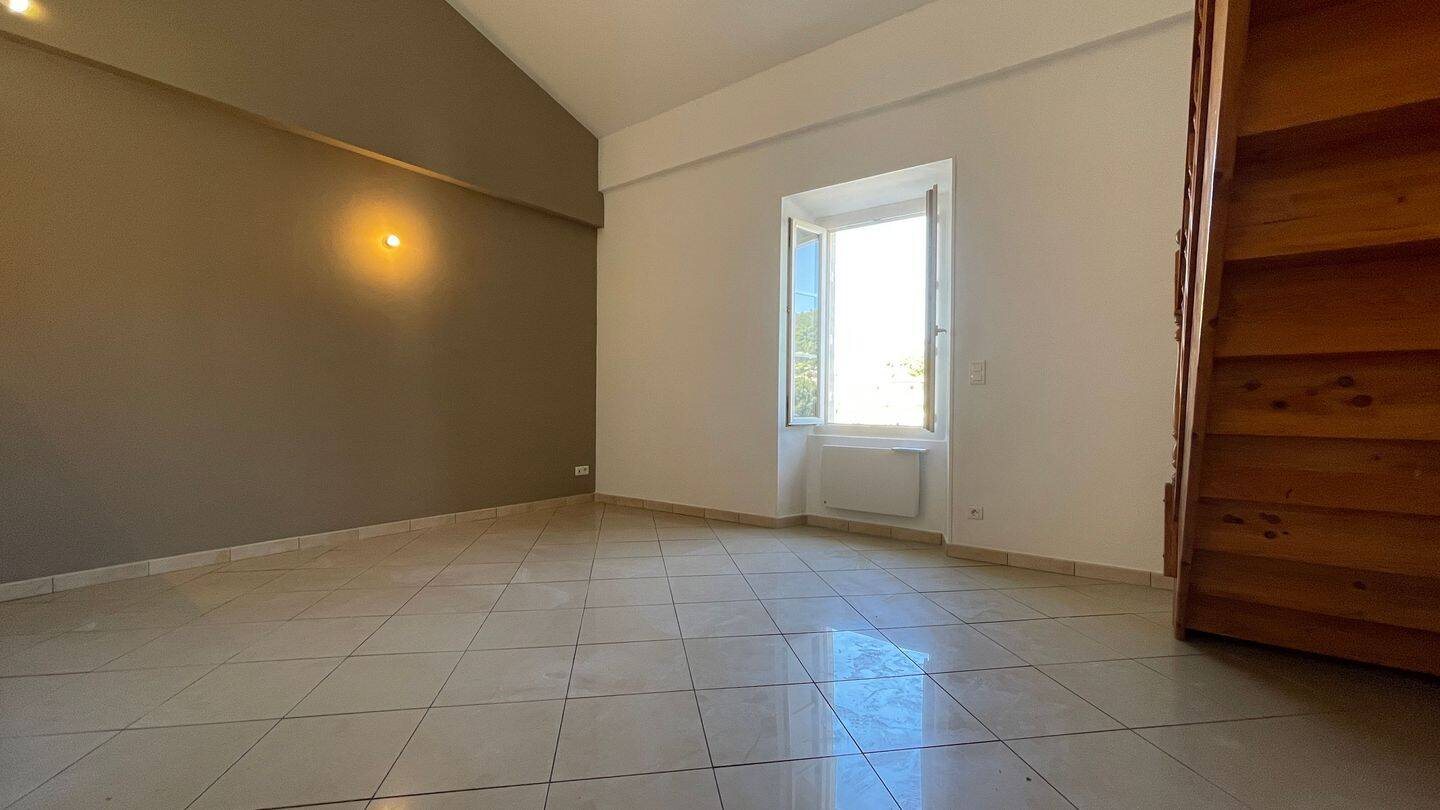 Appartement à louer, 86m², Draguignan