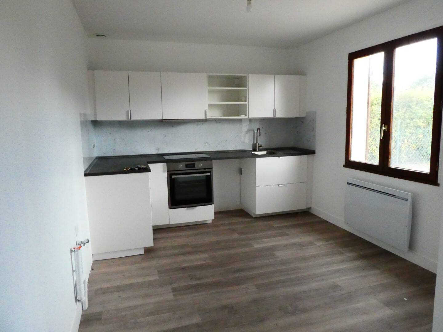 Maison à louer, 87m², Ury