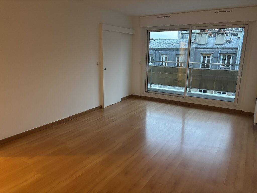 Appartement à louer, 32m², Paris 19ème