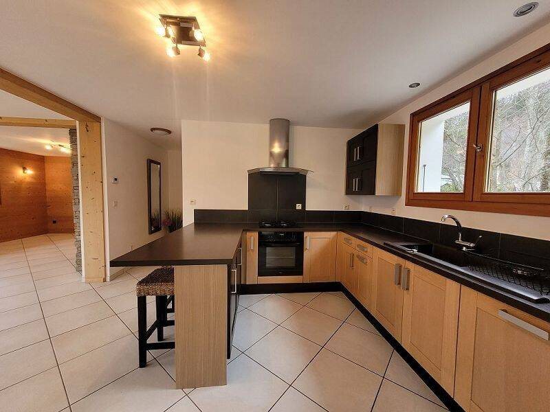 Maison à louer, 117m², Serraval