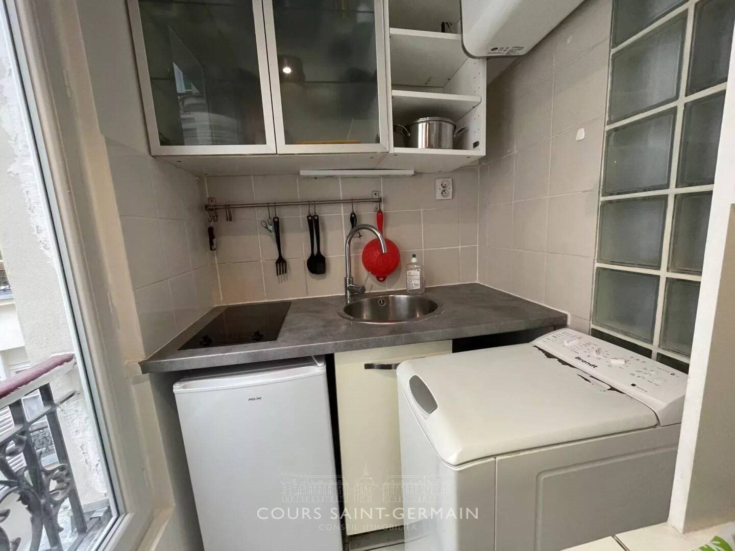 Appartement à louer, 18m², Paris 7ème