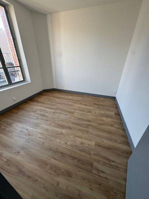 Appartement à louer, 40m², Noyon