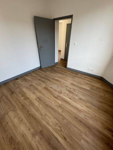 Appartement à louer, 40m², Noyon