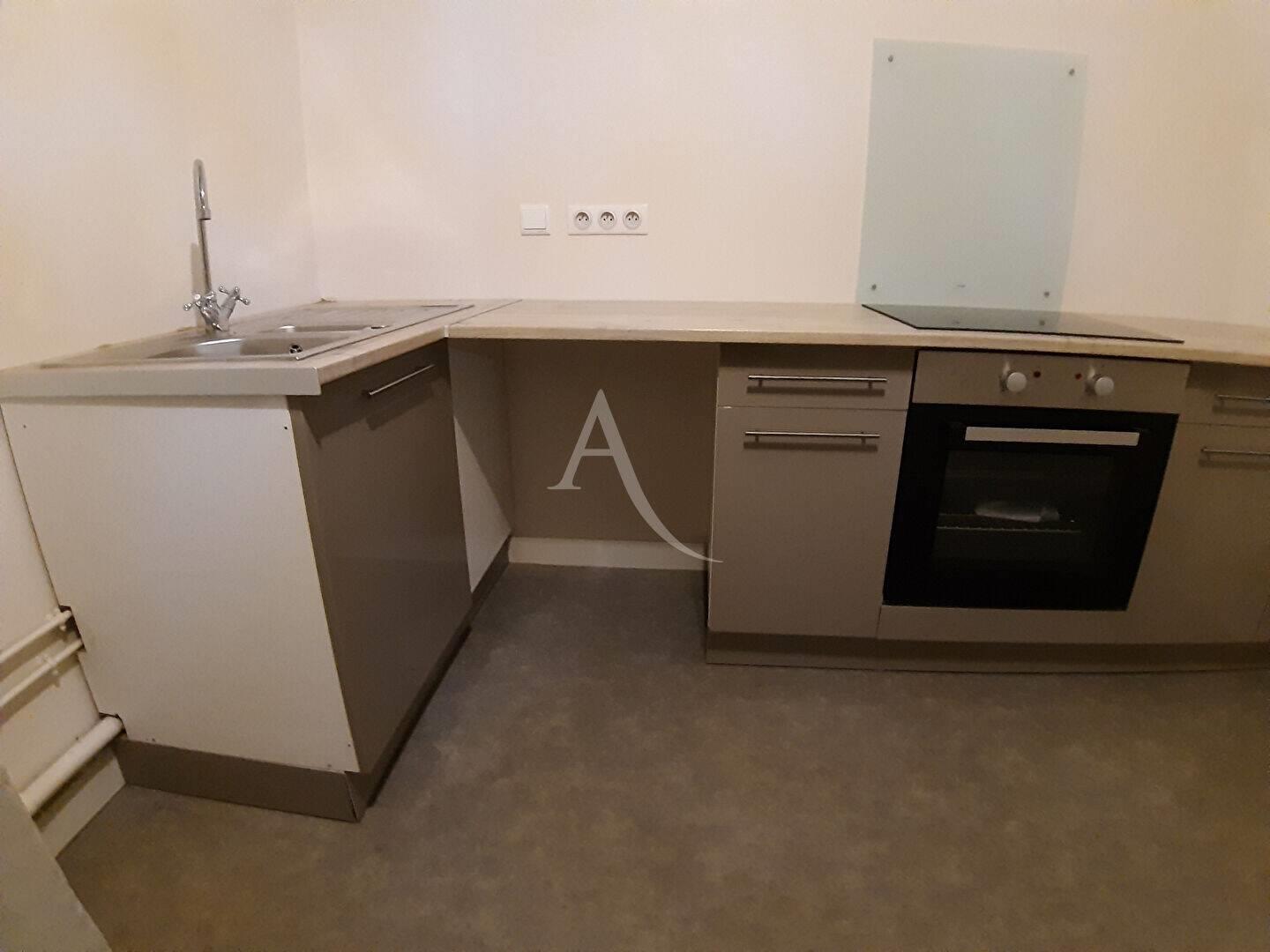 Appartement à louer, 61m², Château-Renault