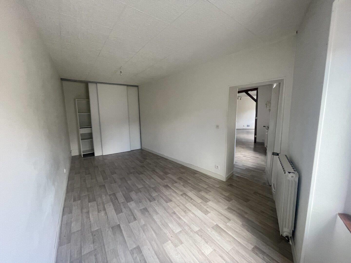 Appartement à louer, 78m², Mehun-sur-Yèvre