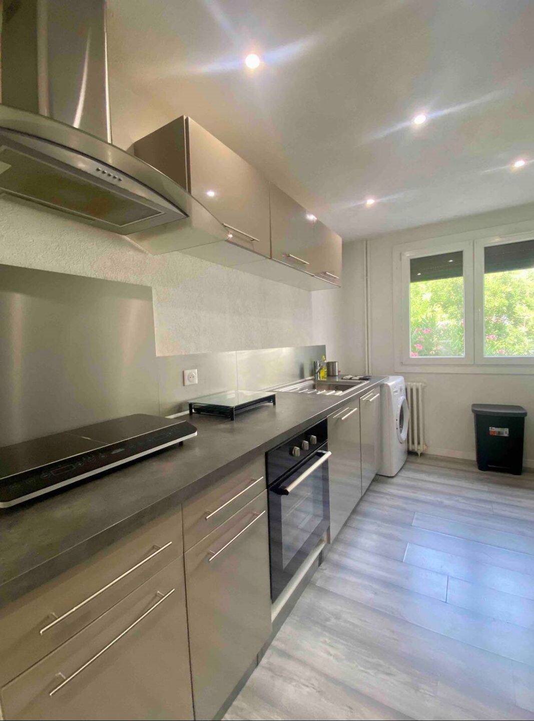 Appartement à louer, 75m², Montpellier