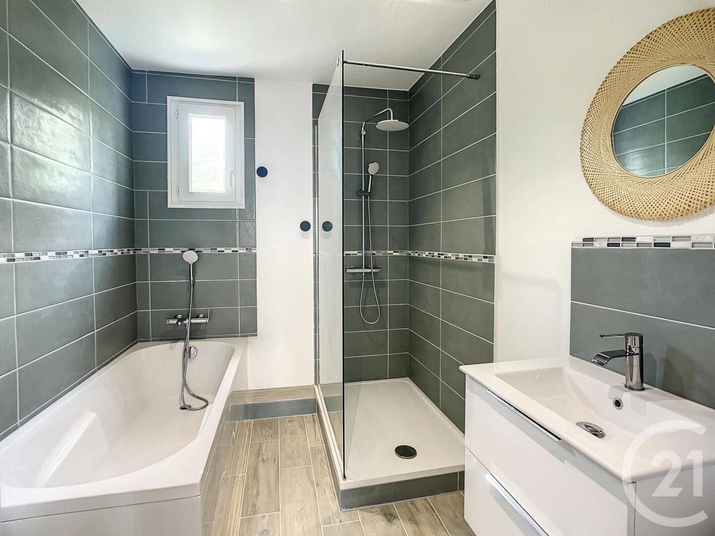 Appartement à louer, 82m², Audenge