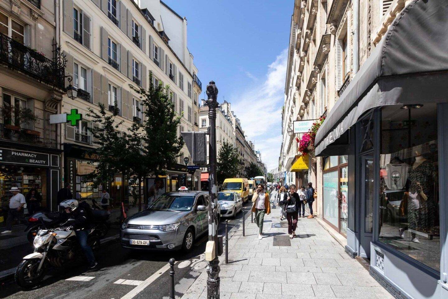 Appartement à louer, 15m², Paris 1er