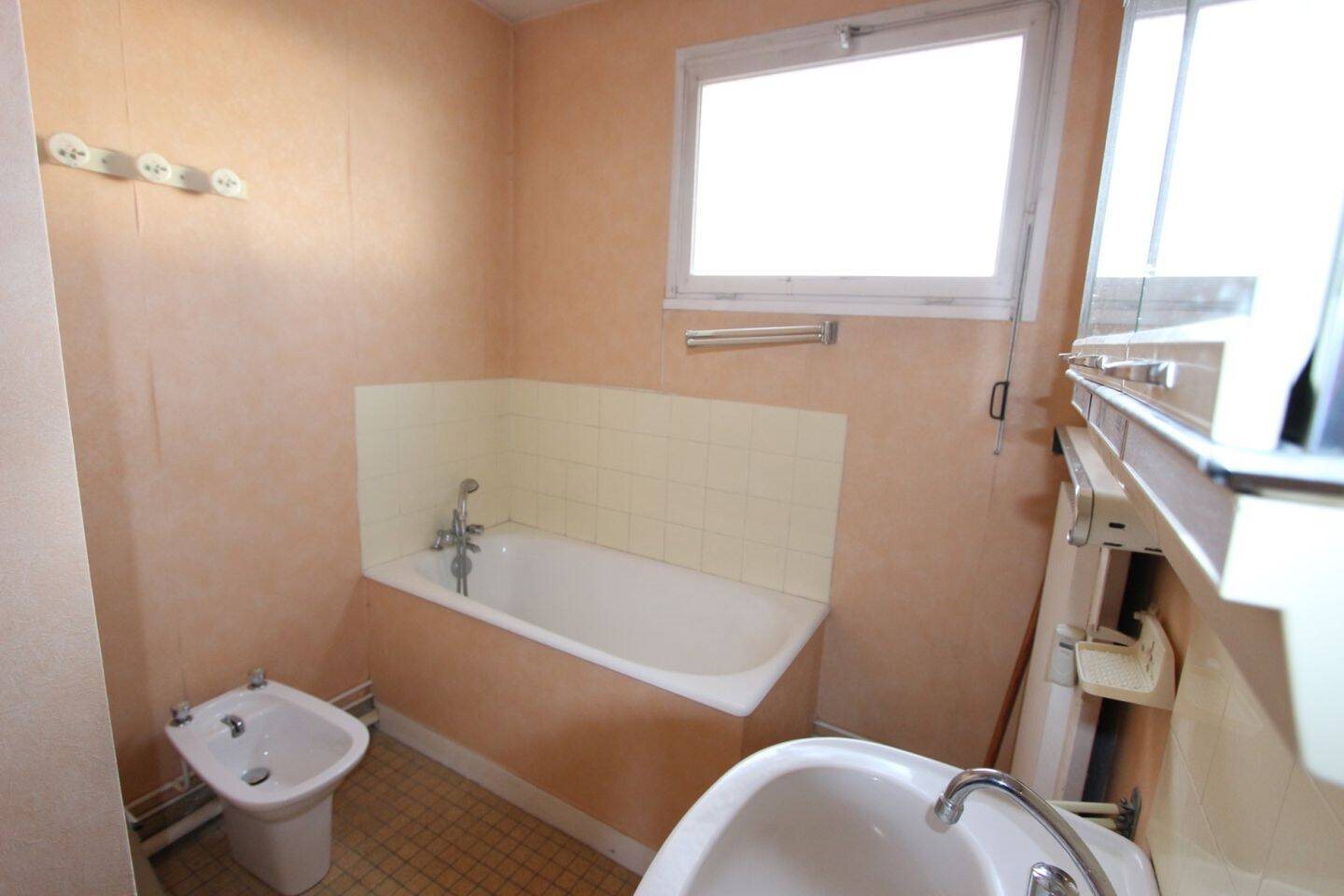 Appartement à vendre, 70m², Nevers