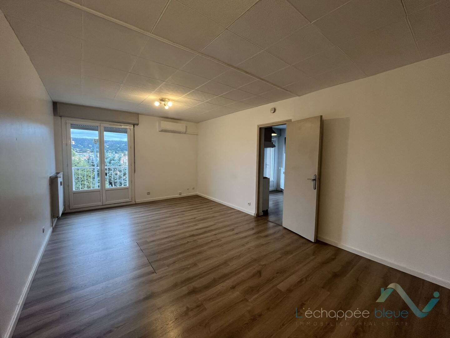Appartement à louer, 46m², La Londe-les-Maures