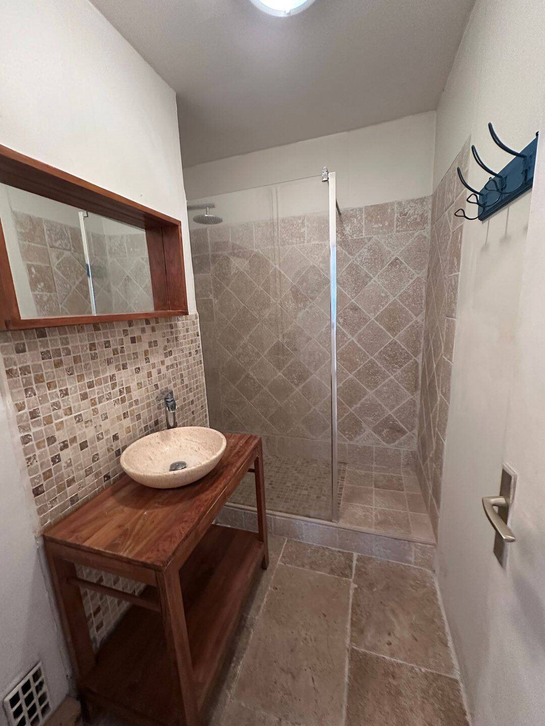 Appartement à louer, 60m², Marseille 4ème