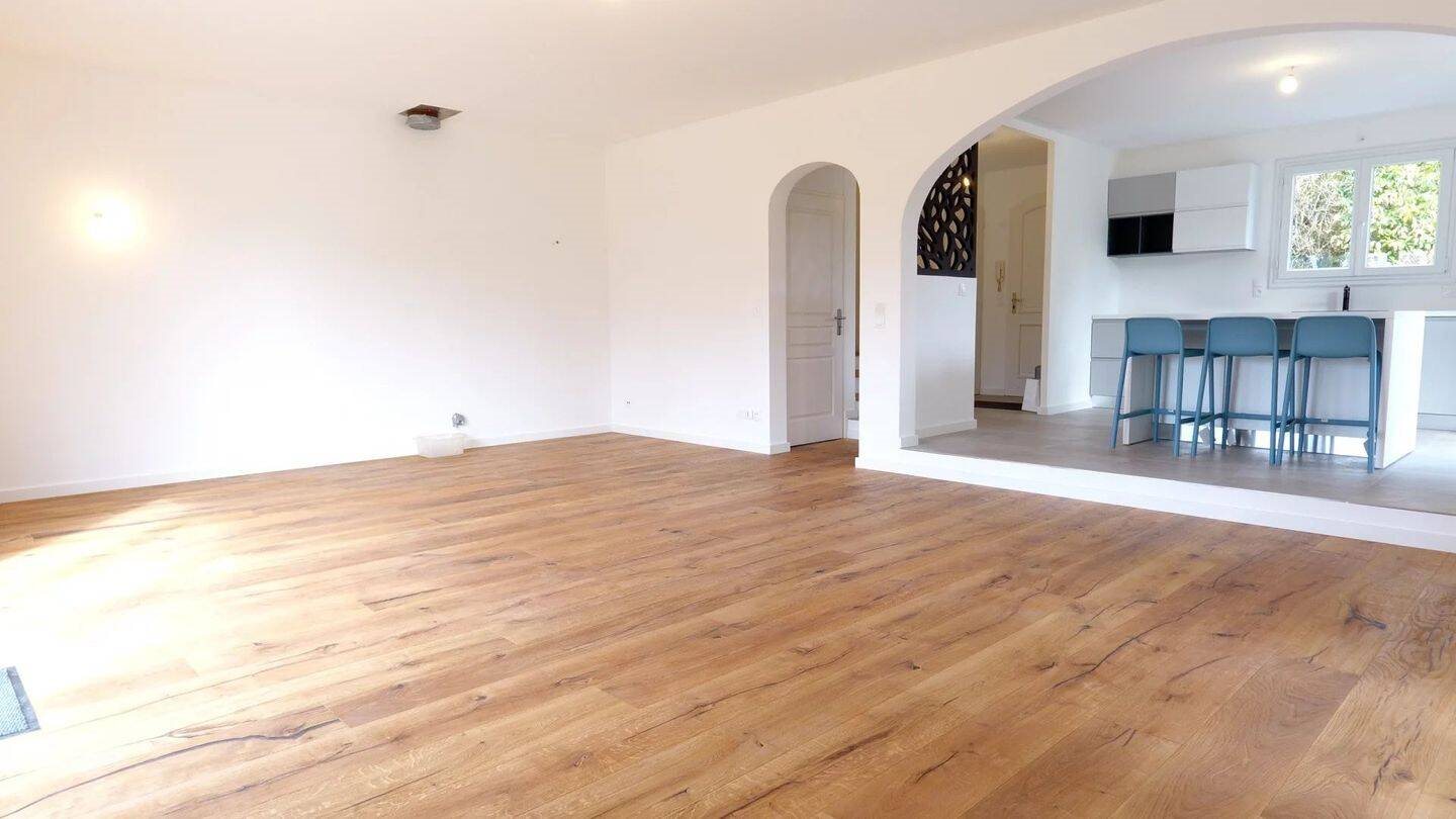 Maison à louer, 101m², Chens-sur-Léman