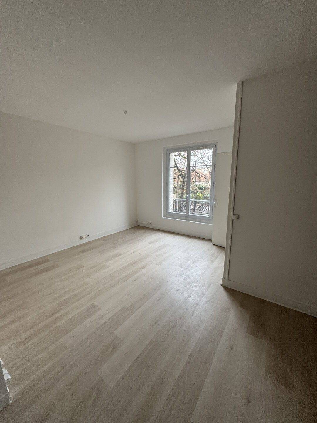 Appartement à louer, 23m², Paris 14ème