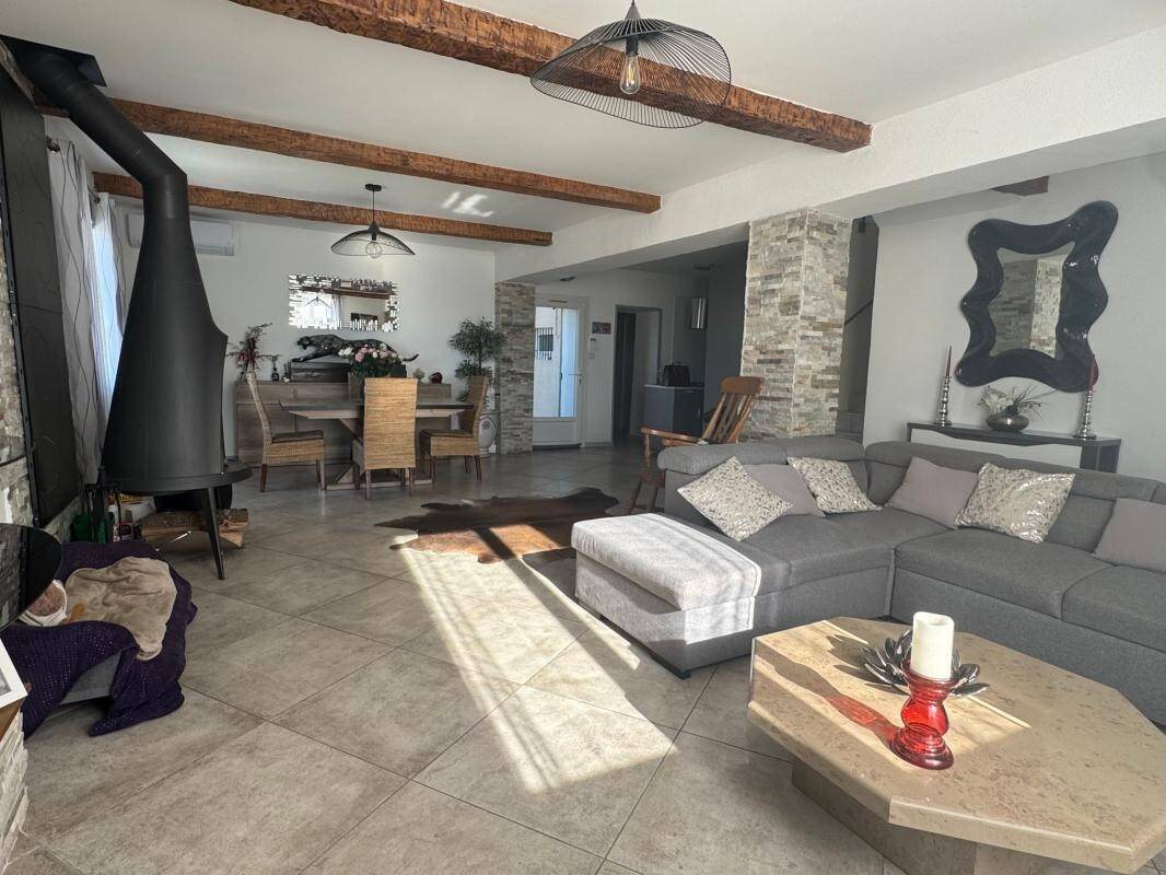 Maison à vendre, 144m², Gémenos