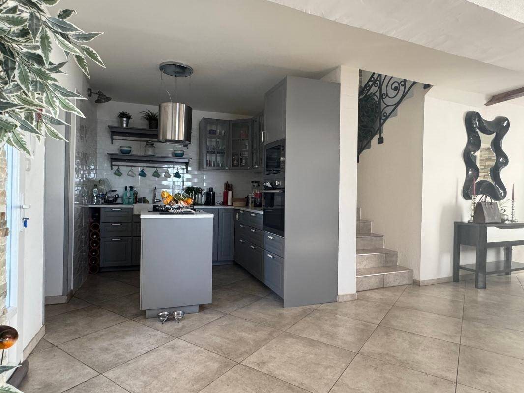 Maison à vendre, 144m², Gémenos