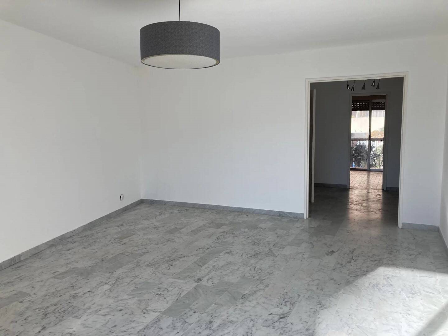 Appartement à louer, 62m², Nice