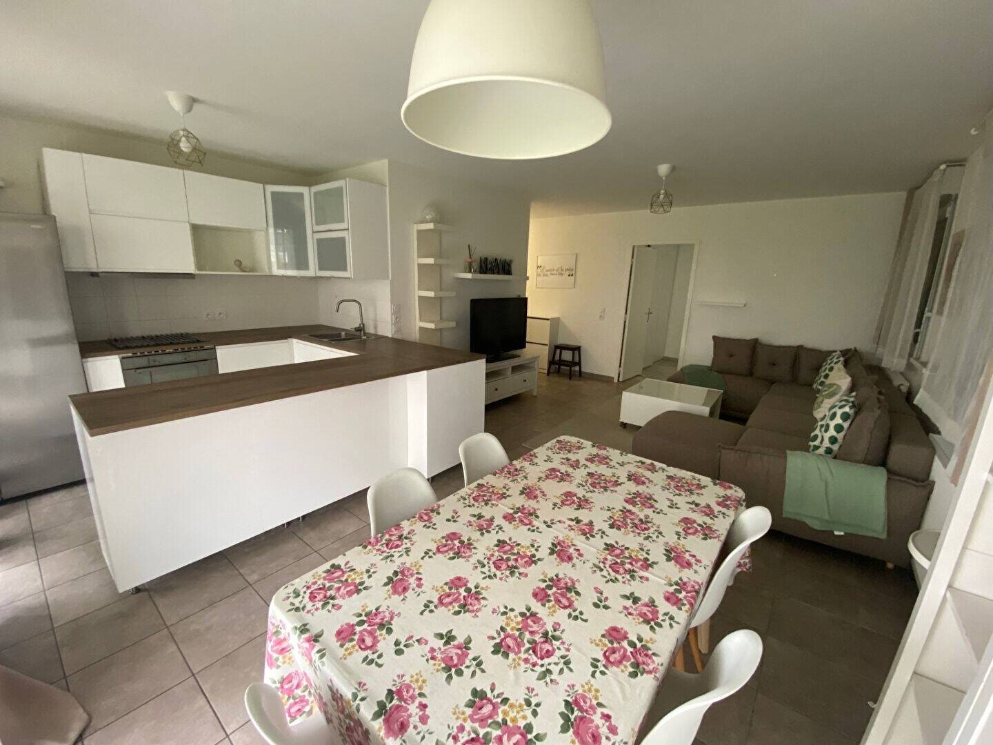 Appartement à louer, 82m², Lyon 8ème