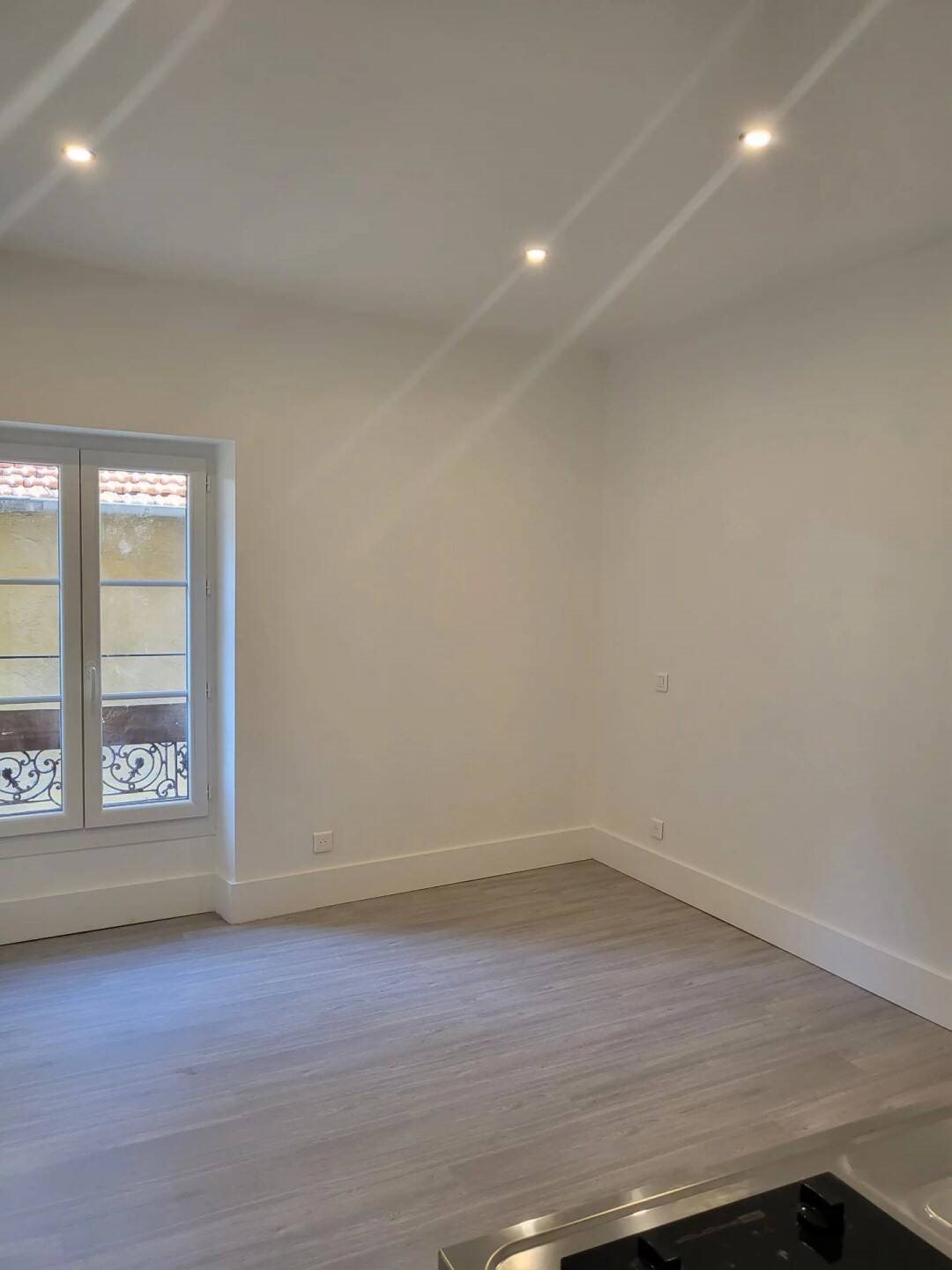 Appartement à louer, 18m², Nice