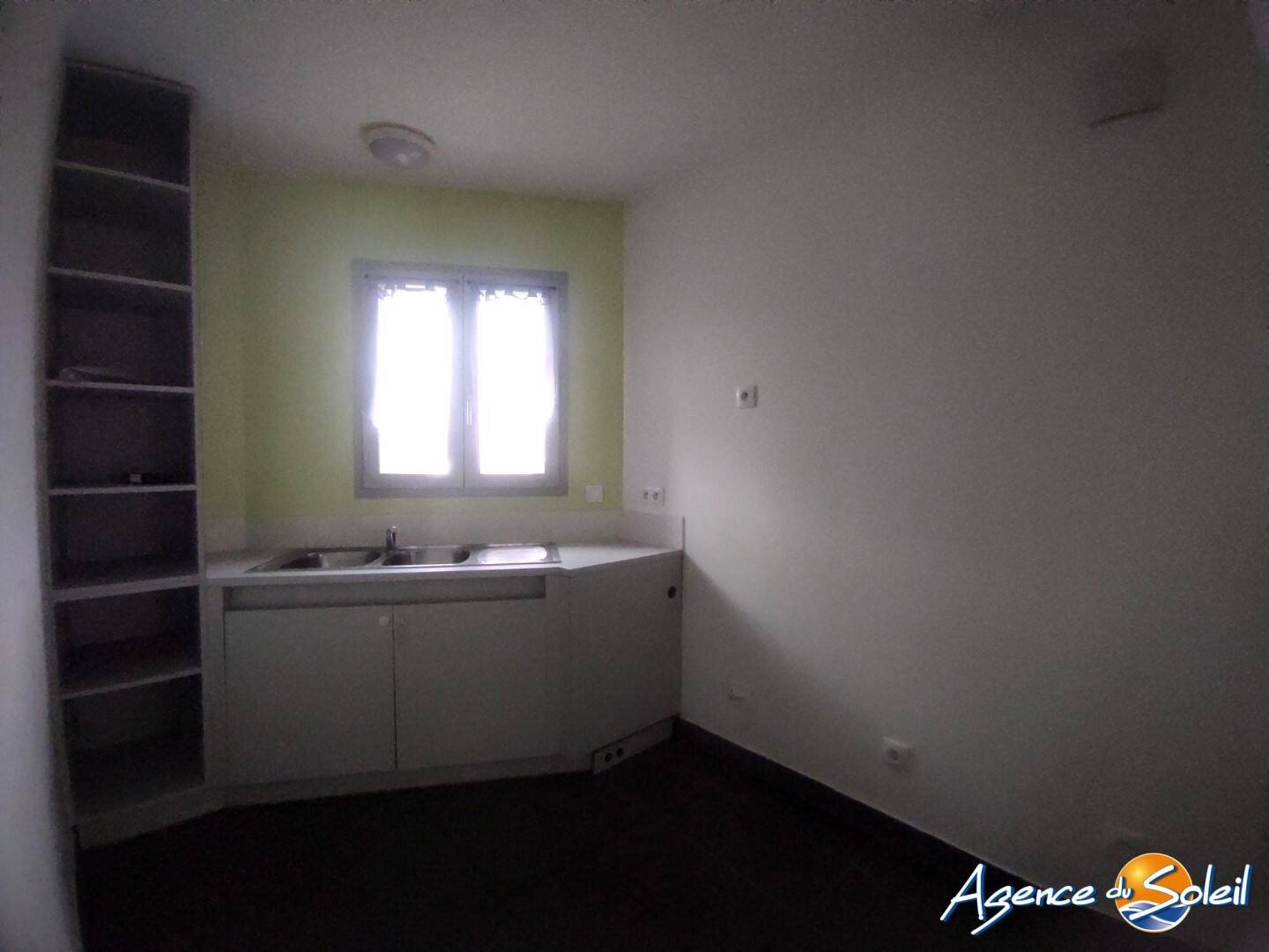 Appartement à louer, 71m², Coursan