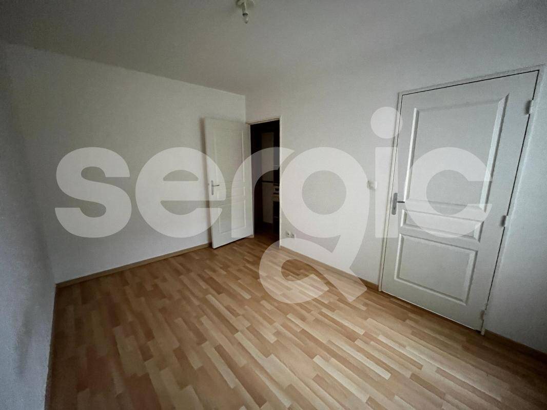 Appartement à louer, 38m², Reims