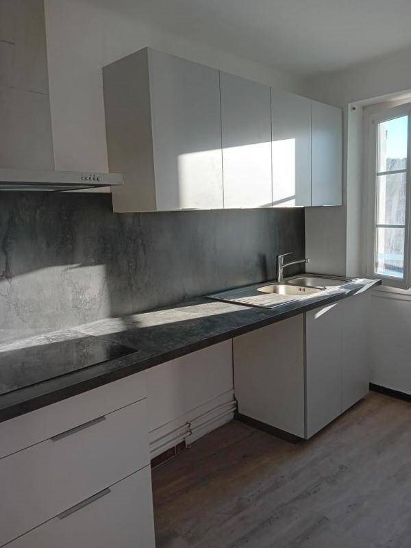 Appartement à louer, 49m², Trans-en-Provence