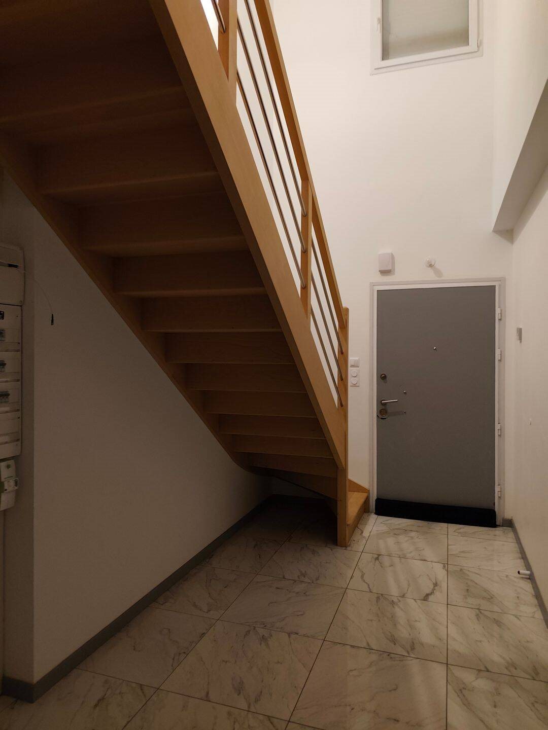 Maison à louer, 127m², Ecouflant