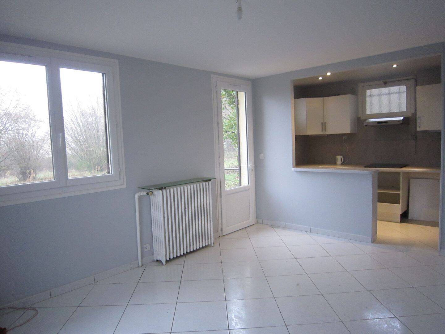 Maison à louer, 60m², Bazoches-sur-Guyonne