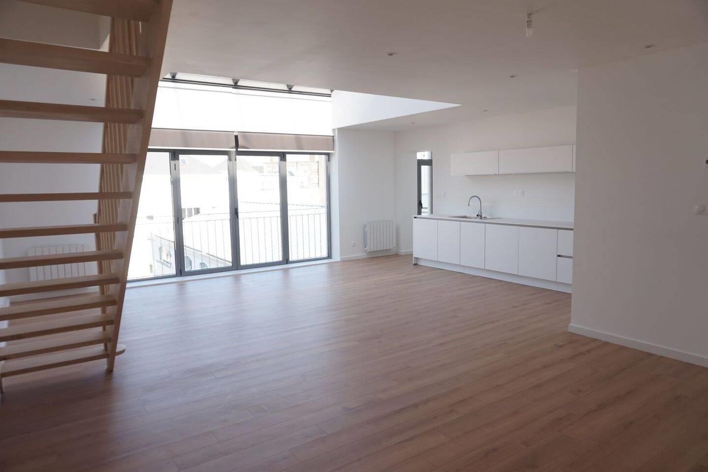 Appartement à louer, 110m², Lille