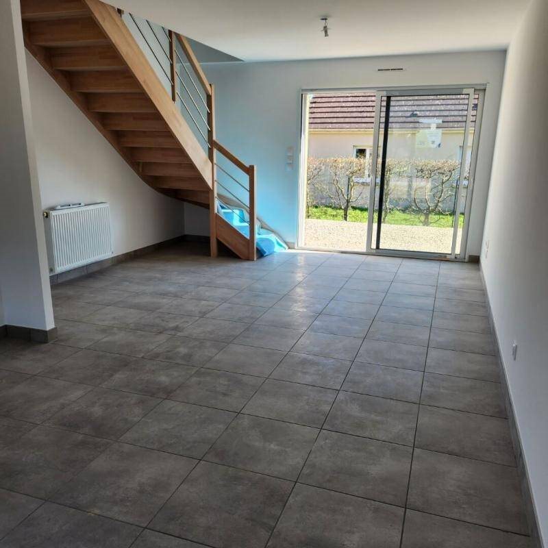 Maison à louer, 100m², Neufchâtel-en-Saosnois