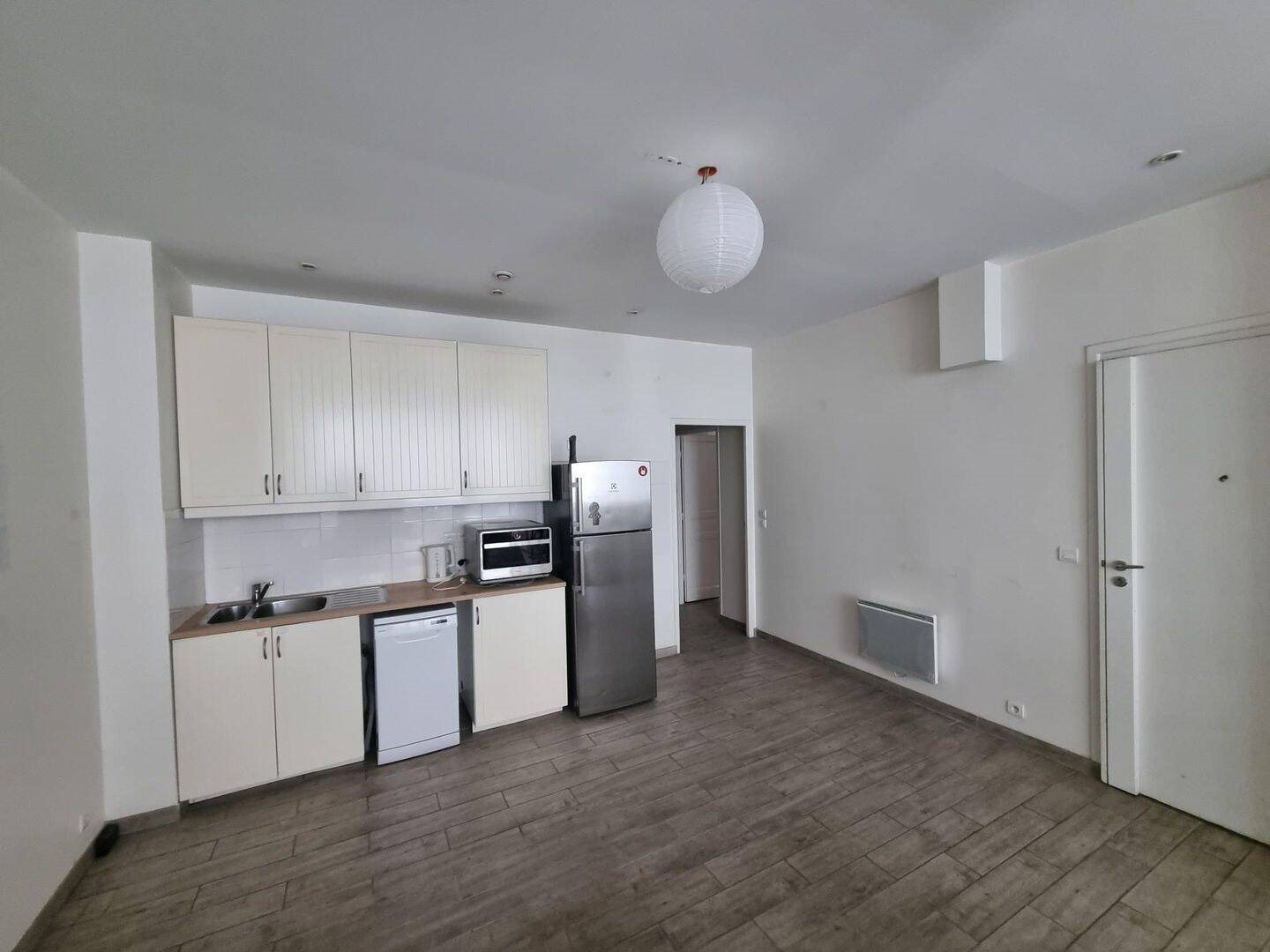 Appartement à louer, 68m², Paris 18ème