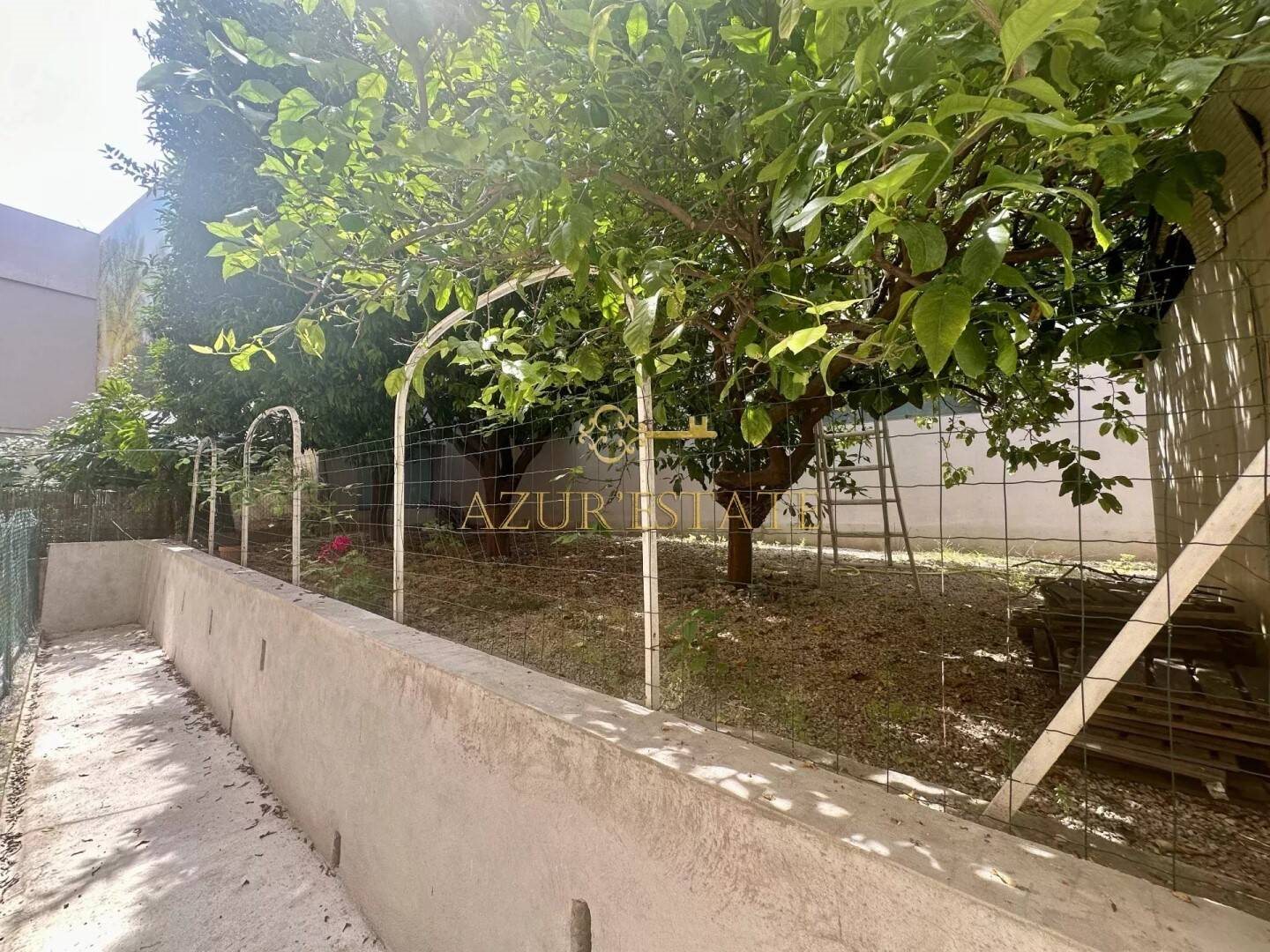 Appartement à louer, 81m², Beausoleil