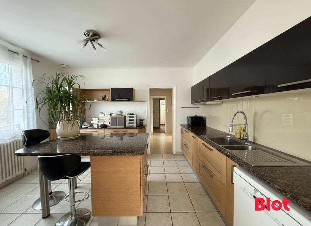 Maison à vendre, 207m², Janzé